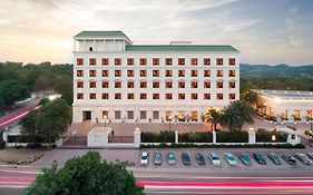 Dlf Club 3